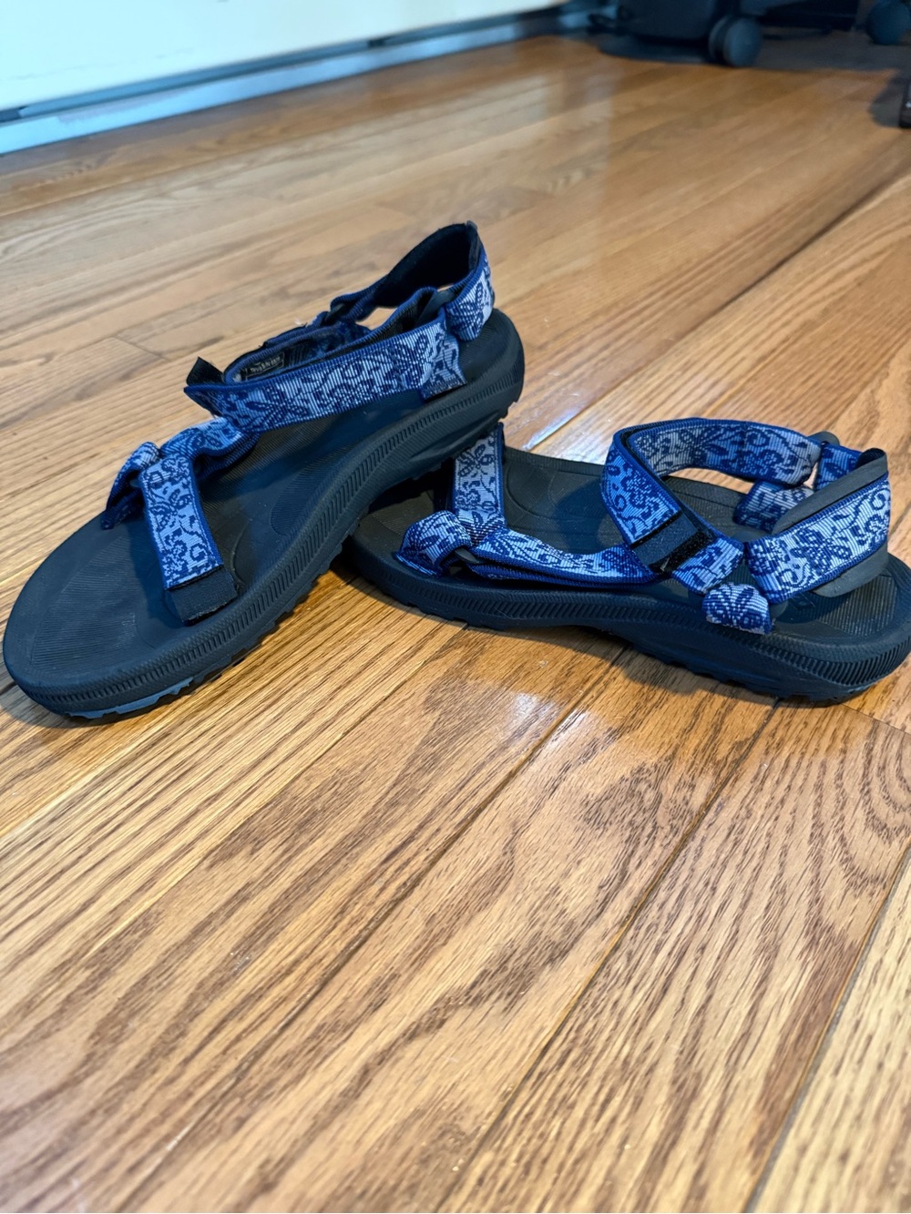 Women’s Tevas